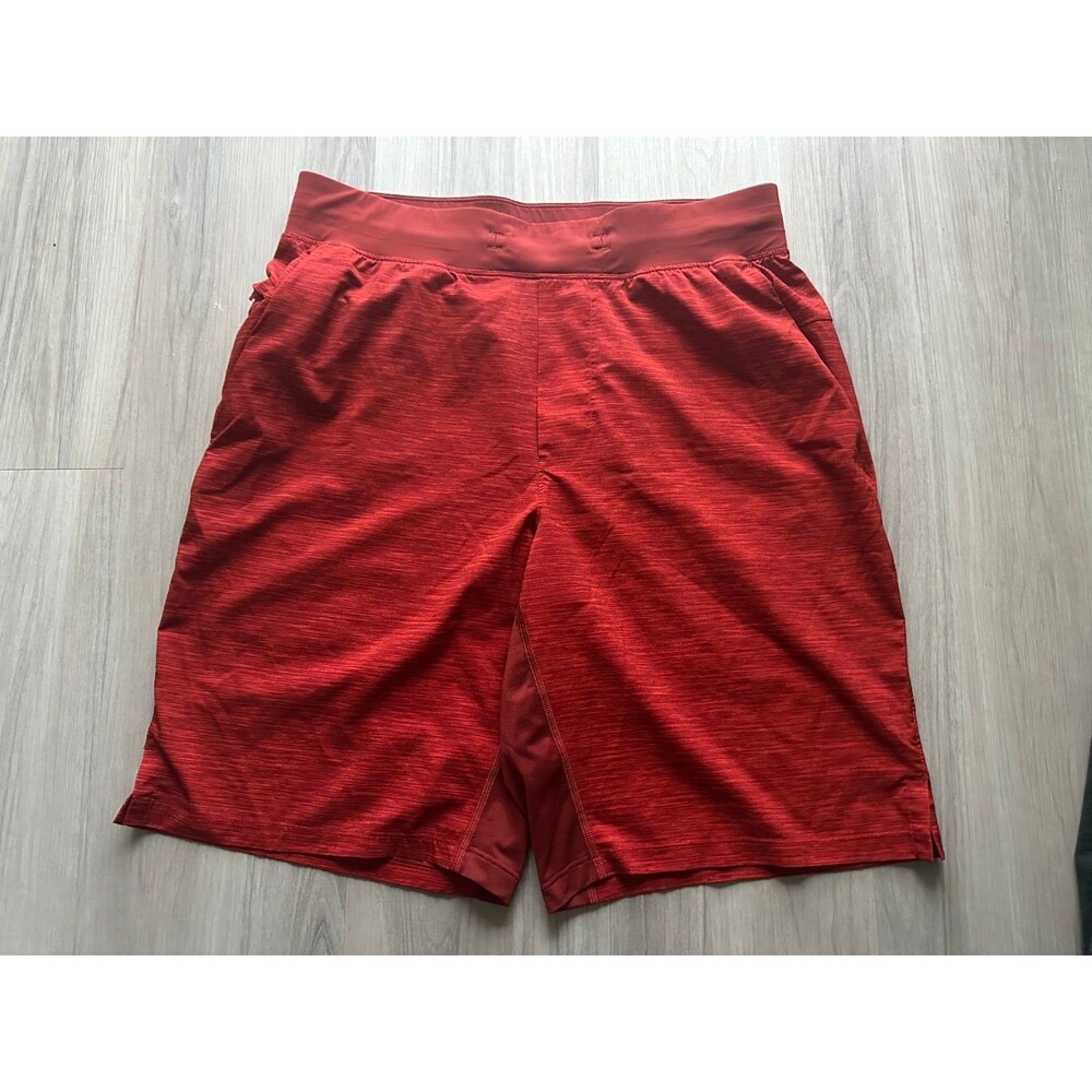 Lululemon T.H.E. Short‎ *Linerless 9” size Medium